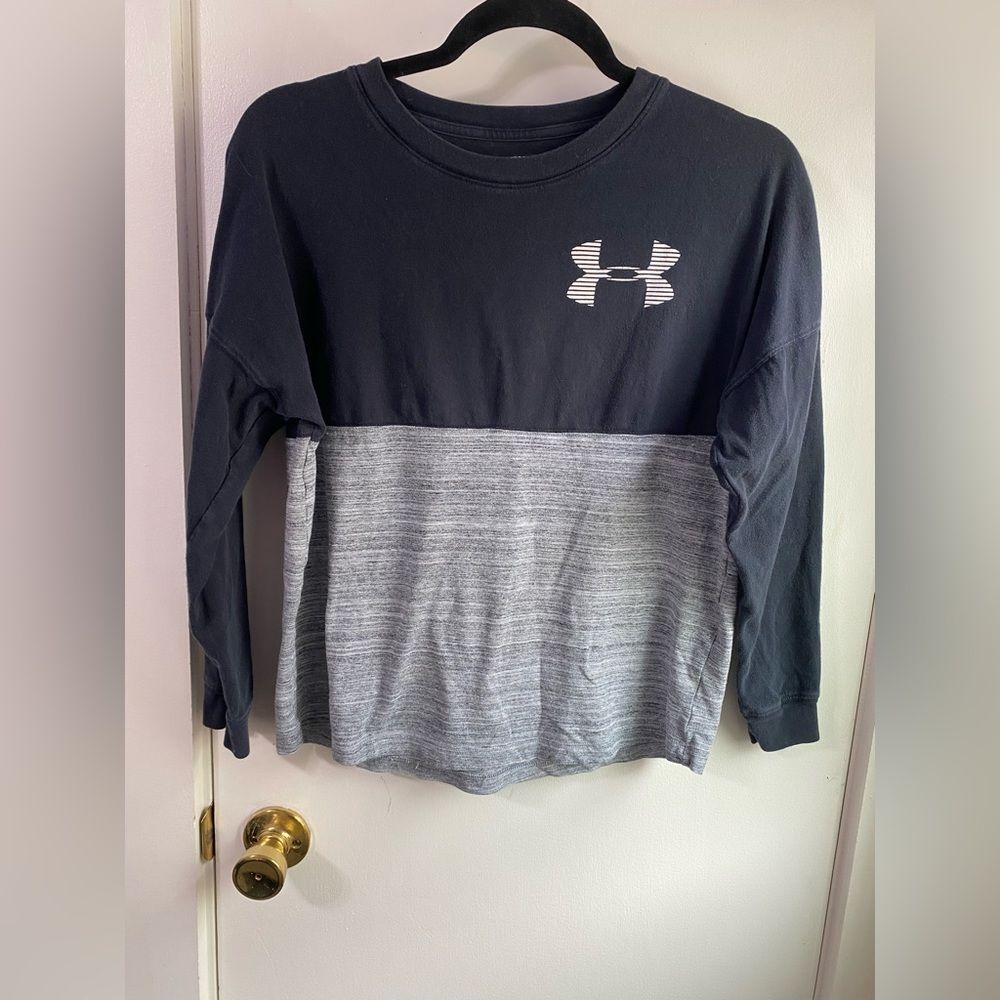 Under Armour Youth Large long sleeve - design on both sides